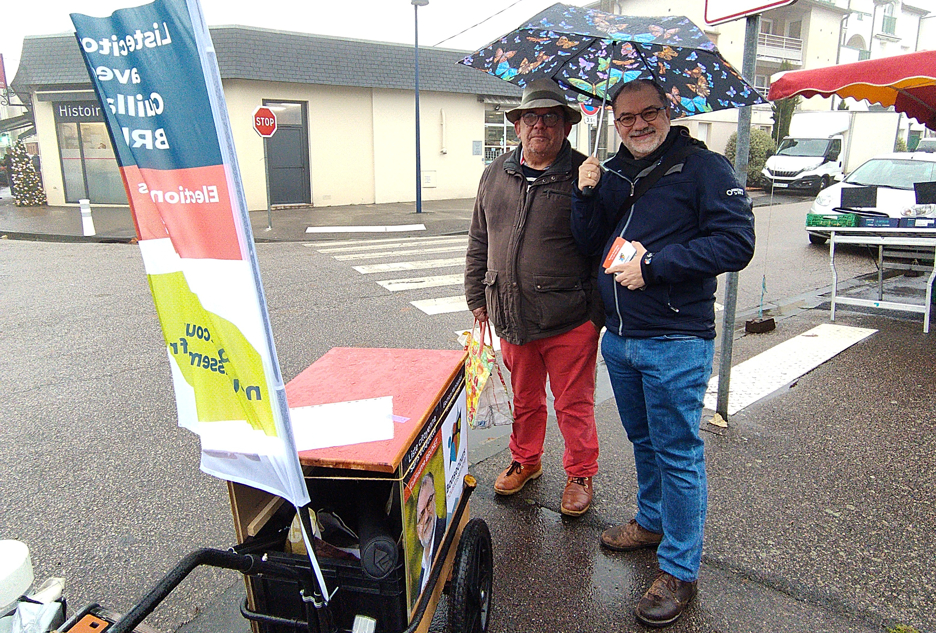 Deuxième tractage au marché de Bonsecours